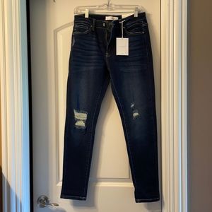 KanCan size 11/29 mid-rise ankle skinny jeans